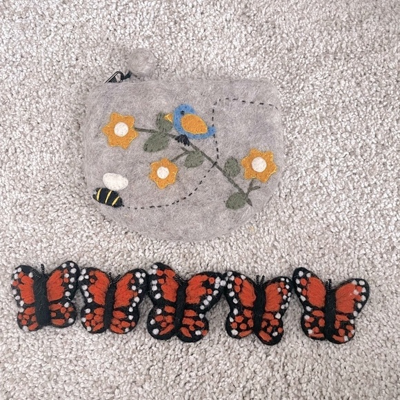 Gray Felt Pouch with nature accents felt Butterfly’s set of 5 - Picture 1 of 5